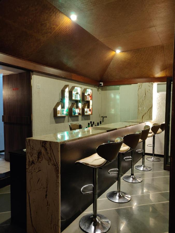 Hotel Nasiklub Zewnętrze zdjęcie
